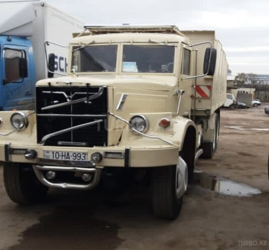 KrAZ 260-1