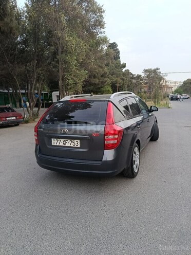 Kia  2008, 212,000 km - 1.4 l - Bakı