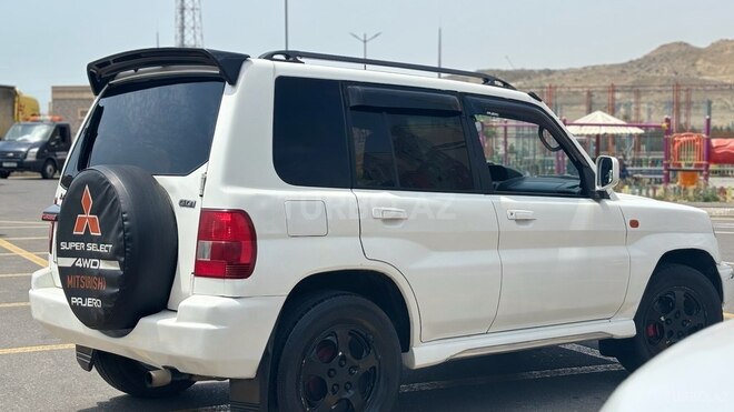 Mitsubishi Pajero io 1999, 344,000 km - 1.8 l - Bakı