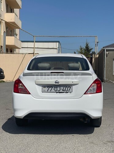 Nissan Sunny 2013, 190,000 km - 1.6 л - Bakı