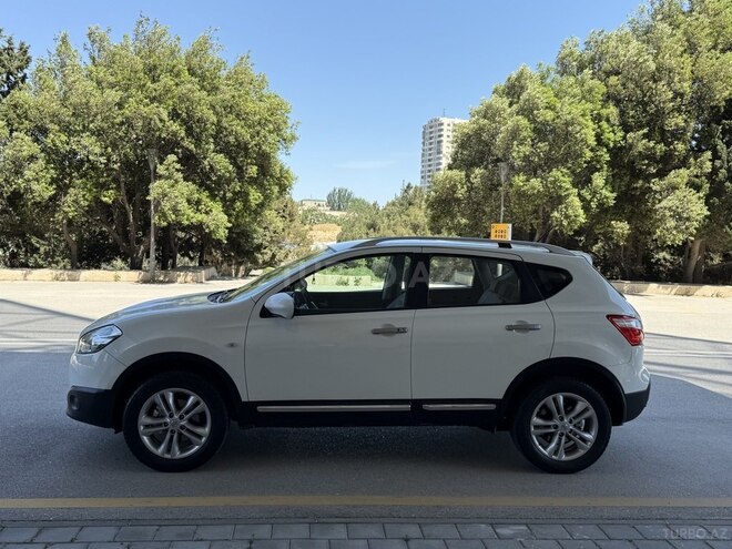 Nissan Qashqai 2013, 74,300 km - 2.0 l - Bakı