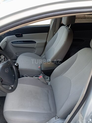 Hyundai Accent 2007, 260,000 km - 1.5 l - Salyan