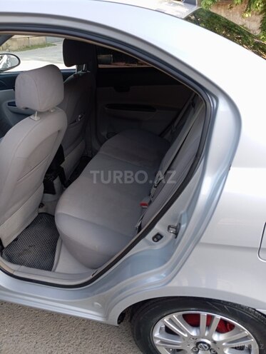 Hyundai Accent 2007, 260,000 km - 1.5 l - Salyan