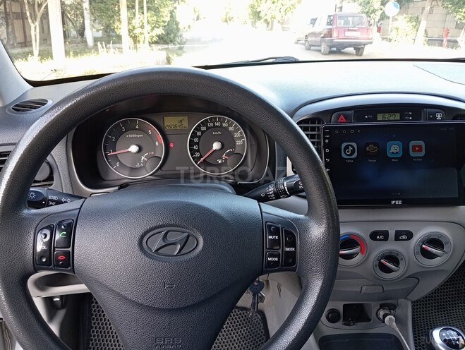 Hyundai Accent 2007, 260,000 km - 1.5 l - Salyan