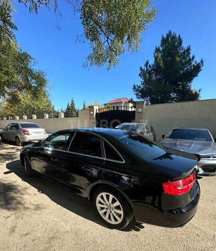 Audi A4 2014, 120,000 km - 1.8 l - Bakı