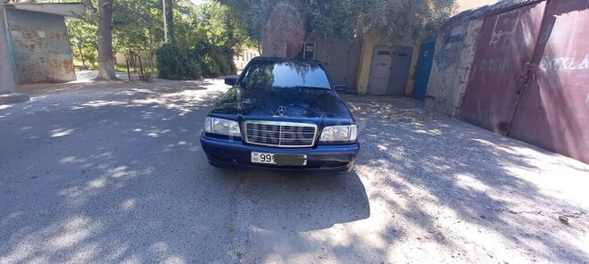 Mercedes C 200 1999, 262,000 km - 2.0 л - Bakı