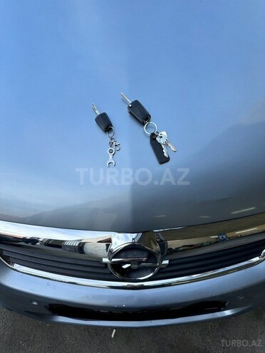 Opel Zafira 2006, 156,911 km - 1.9 l - Bakı