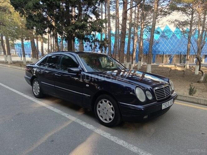 Mercedes E 240 1997, 318,000 km - 2.4 l - Sumqayıt