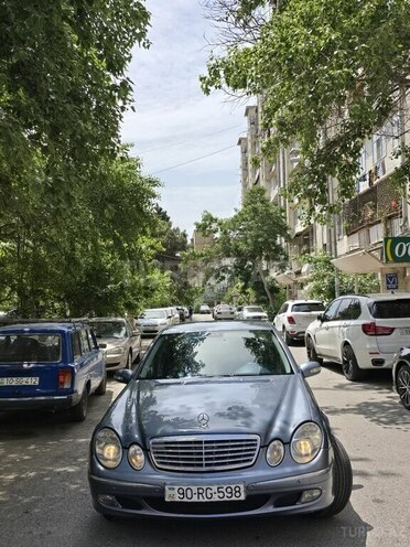 Mercedes E 220 d 2003, 480,000 km - 2.2 l - Bakı