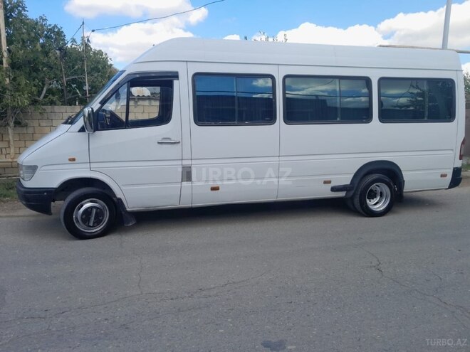 Mercedes Sprinter 412 1998, 450,000 km - 2.2 l - Şirvan