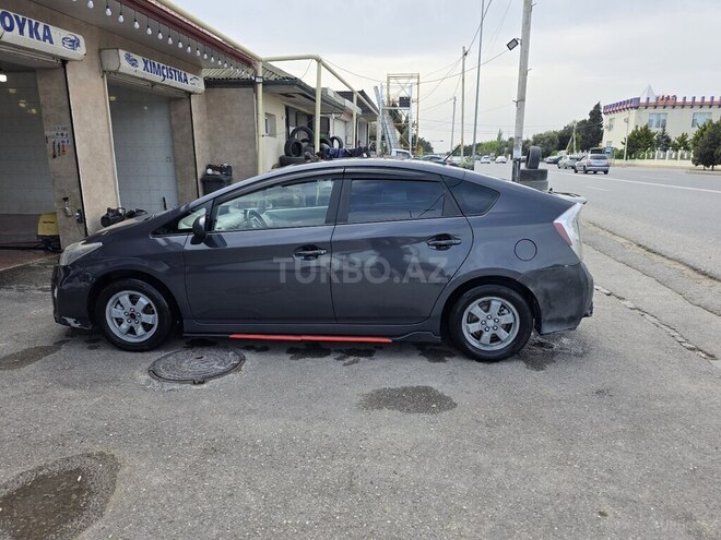 Toyota Prius 2009, 388,400 km - 1.8 л - Bakı