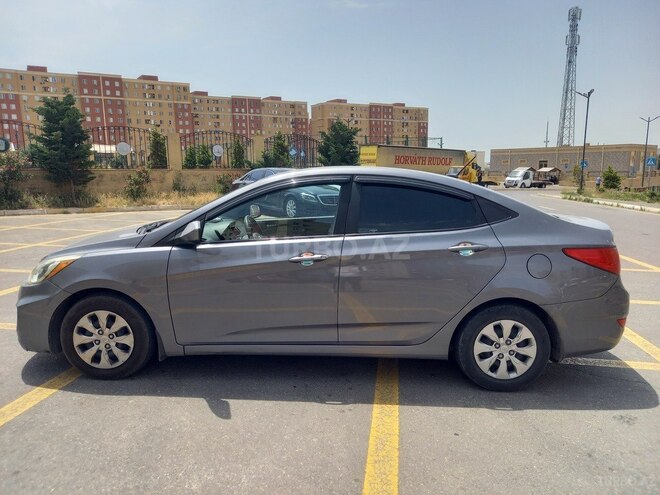 Hyundai Accent 2016, 210,012 km - 1.6 l - Bakı
