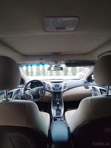Hyundai Elantra 2015, 271,979 km - 1.8 л - Gəncə