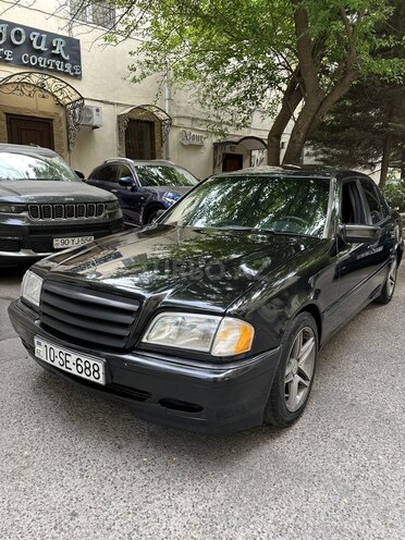 Mercedes C 240 1998, 280,000 km - 2.4 l - Bakı