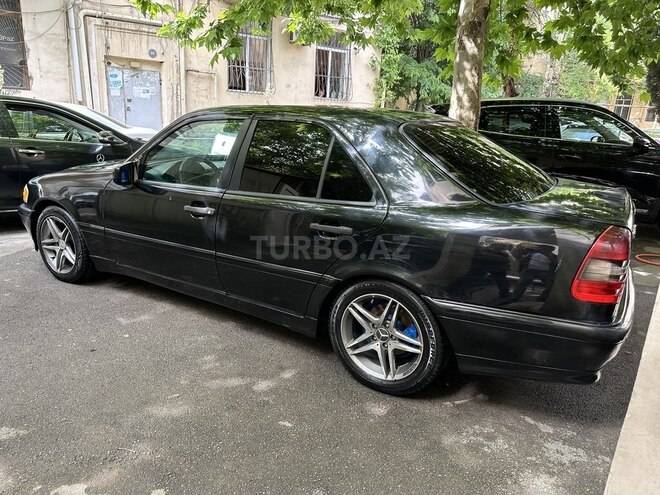 Mercedes C 240 1998, 280,000 km - 2.4 l - Bakı
