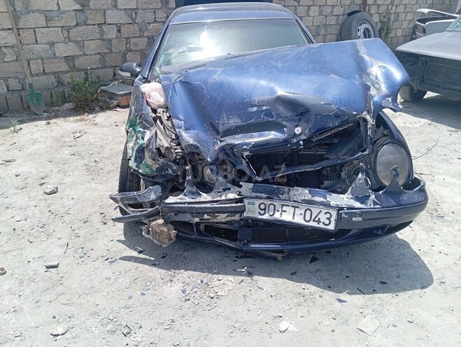 Mercedes CLK 200 1998, 555,000 km - 2.0 l - Salyan