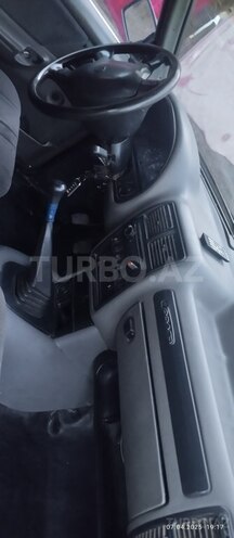 GAZ 3102 2000, 355,550 km - 2.5 l - Quba