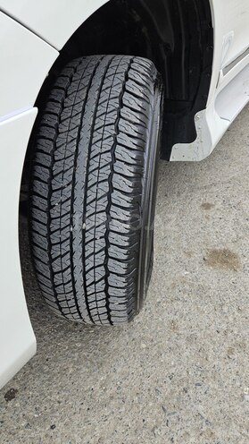 Toyota Land Cruiser Prado-16
