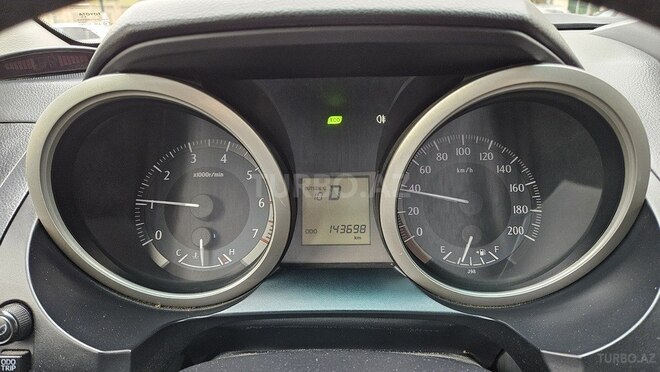Toyota Land Cruiser Prado-15