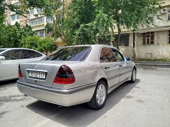 Mercedes C 200 1997, 389,652 km - 2.0 l - Bakı