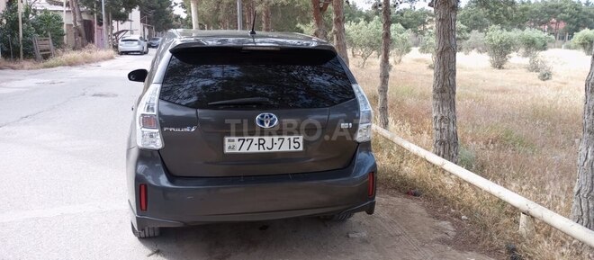 Toyota Prius V 2015, 293,800 km - 1.8 l - Bakı