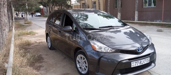 Toyota Prius V 2015, 293,800 km - 1.8 l - Bakı