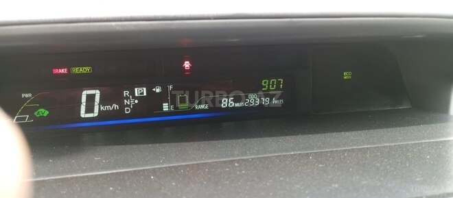 Toyota Prius V 2015, 293,800 km - 1.8 l - Bakı