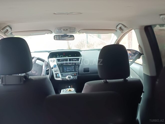 Toyota Prius V 2015, 293,800 km - 1.8 l - Bakı