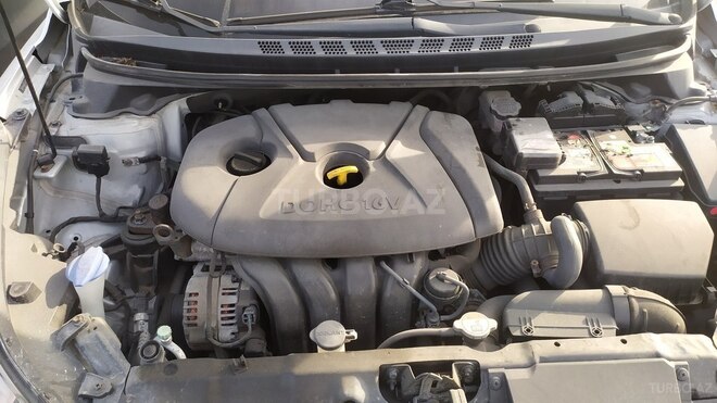 Hyundai Elantra 2015, 131,966 km - 1.8 l - Bakı