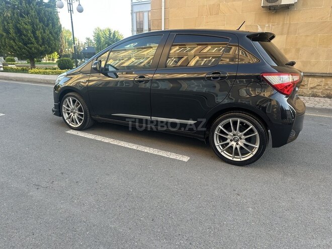 Toyota Vitz 2017, 39,500 km - 1.5 l - Bakı