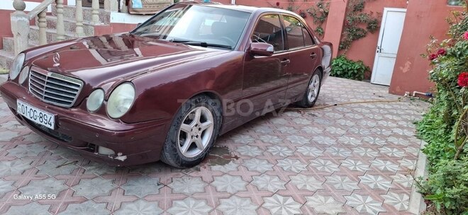 Mercedes E 240 1999, 350,000 km - 2.4 л - Bakı