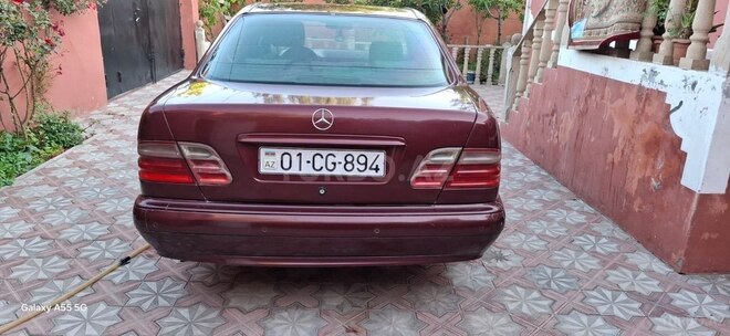 Mercedes E 240 1999, 350,000 km - 2.4 л - Bakı