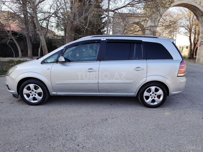 Opel Zafira 2006, 242,204 km - 2.0 l - Bakı