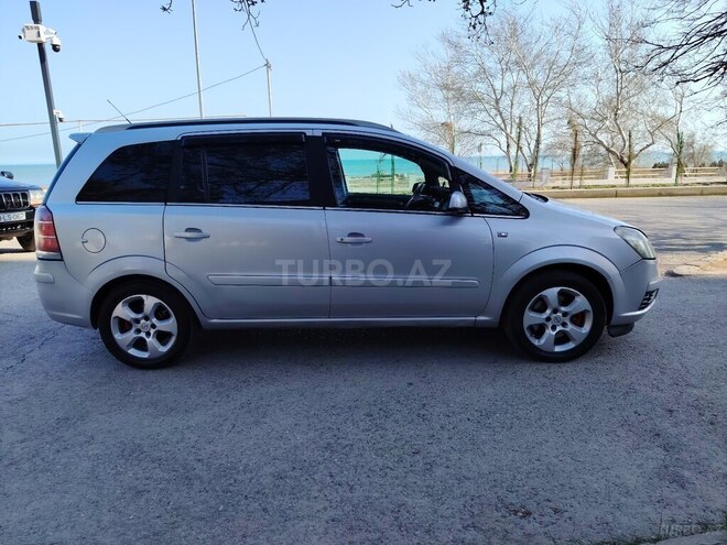 Opel Zafira 2006, 242,204 km - 2.0 l - Bakı