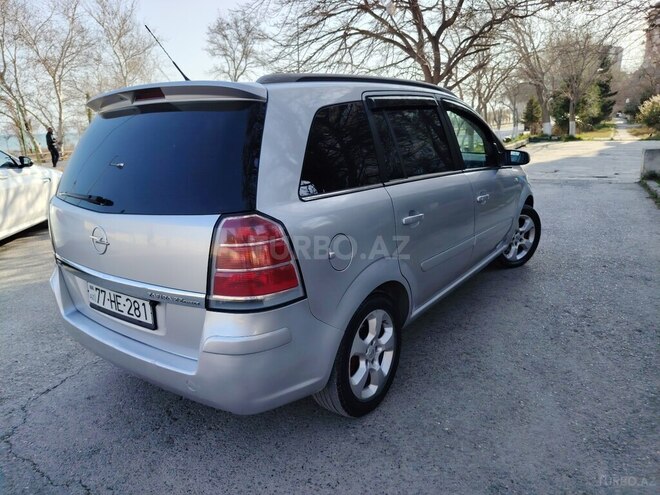 Opel Zafira 2006, 242,204 km - 2.0 l - Bakı