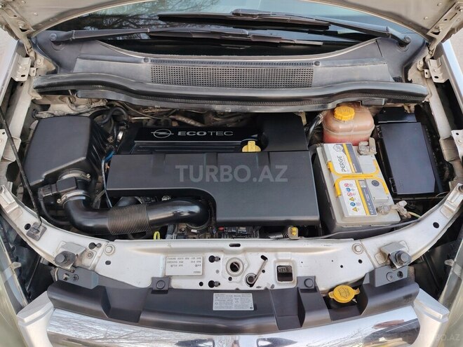 Opel Zafira 2006, 242,204 km - 2.0 l - Bakı