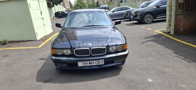 BMW 740 2001, 240,000 km - 3.9 l - Bakı