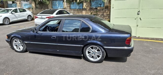 BMW 740 2001, 240,000 km - 3.9 l - Bakı