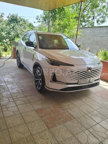 Changan CS 55 Plus 2025, 0 km - 1.5 л - Bakı