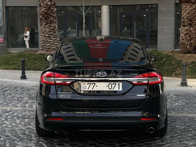 Ford Fusion (North America) 2018, 215,000 km - 1.5 л - Sumqayıt