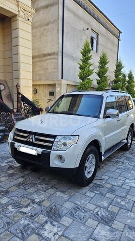 Mitsubishi Pajero 2008, 192,000 km - 3.0 l - Bakı