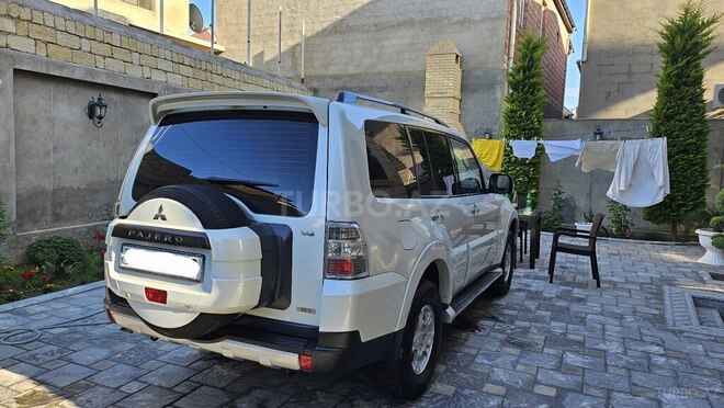 Mitsubishi Pajero 2008, 192,000 km - 3.0 l - Bakı