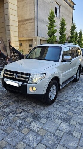 Mitsubishi Pajero 2008, 192,000 km - 3.0 l - Bakı