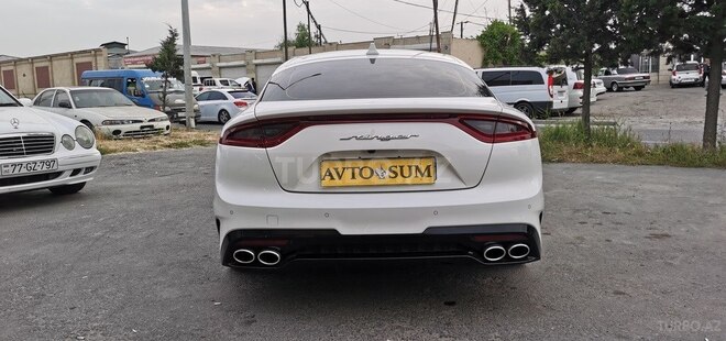 Kia Stinger-9