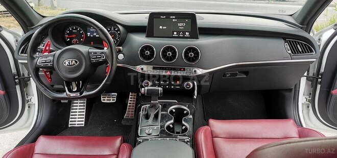 Kia Stinger-16