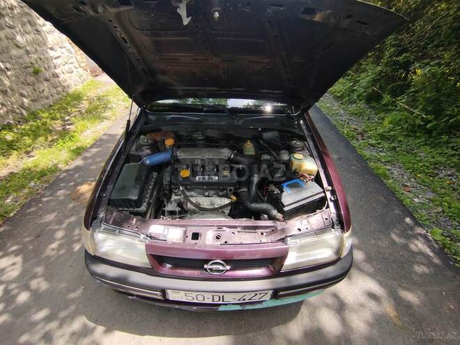 Opel Vectra 1994, 445,421 km - 1.7 l - Zaqatala