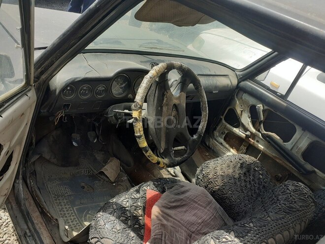 LADA (VAZ) 2106 1981, 18,752 km - 1.3 l - Bakı