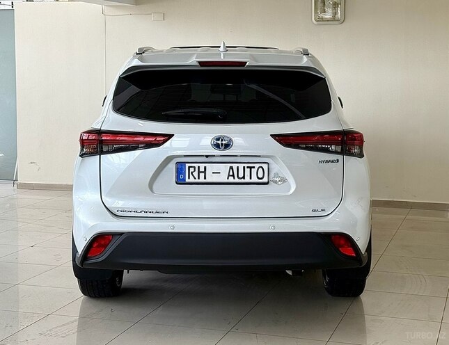 Toyota Highlander-5