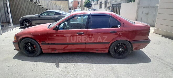 BMW 318 1995, 225,000 km - 1.8 l - Bakı