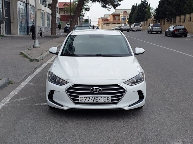 Hyundai Elantra 2016, 130,000 km - 2.0 l - Bakı